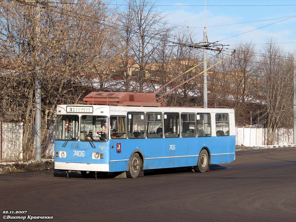 Moskva, ZiU-682GM1 č. 7406