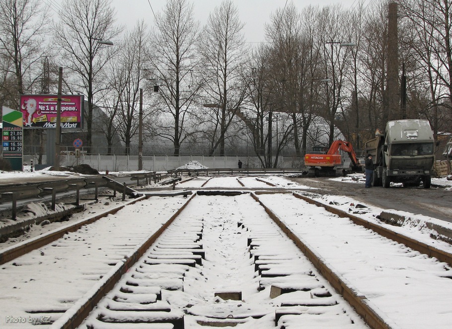 Szentpétervár — Track repairs