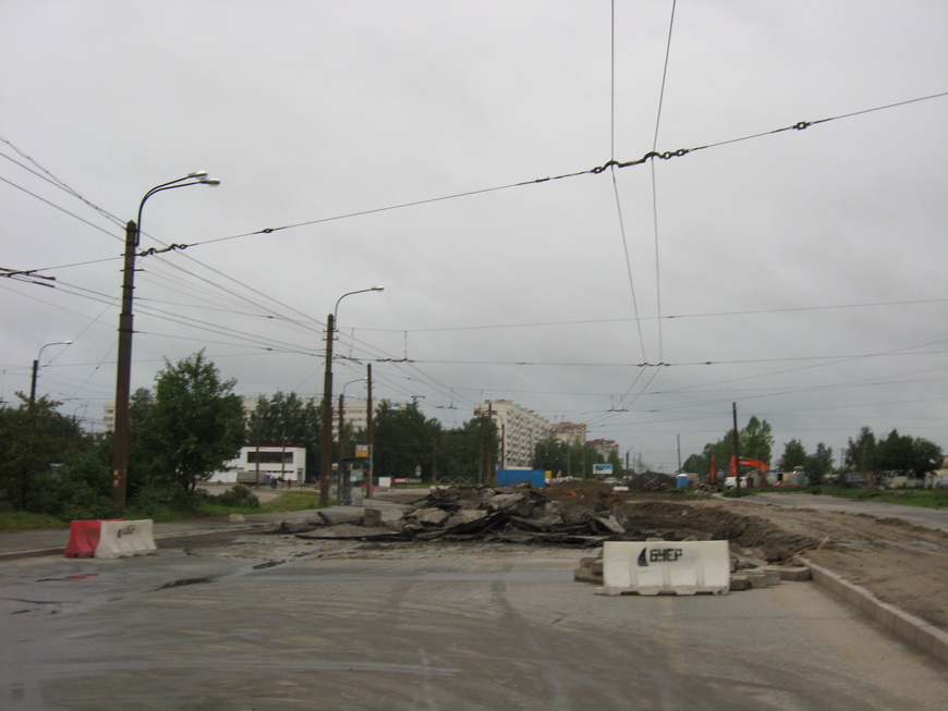 Szentpétervár — Track repairs