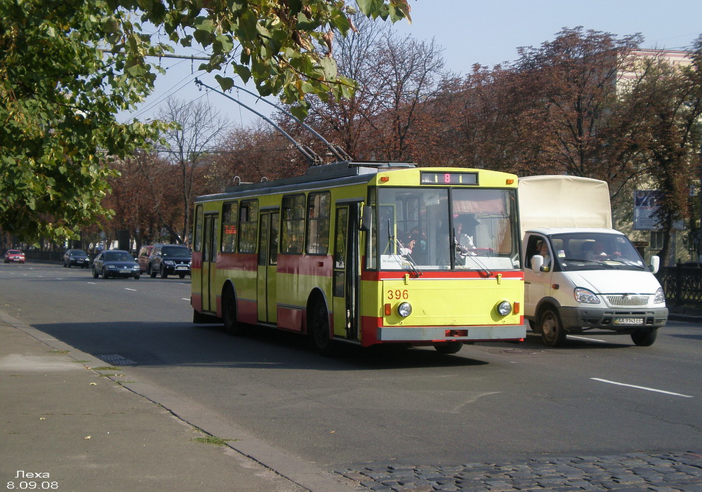 Киев, Škoda 14Tr02/6 № 396