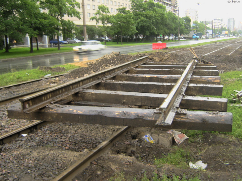 Saint-Petersburg — Track repairs