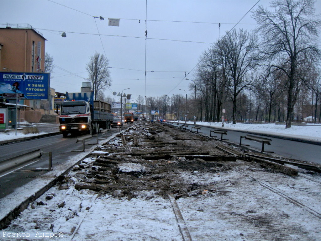 Saint-Petersburg — Track repairs