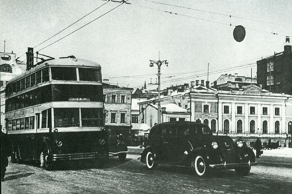 Moszkva — Historical photos — Double-Decker trolleybuses (1937-1953)