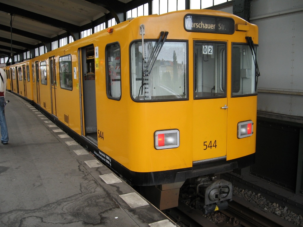 Берлин, BVG A3L92.3 № 544; Берлин — U-Bahn — линия U1