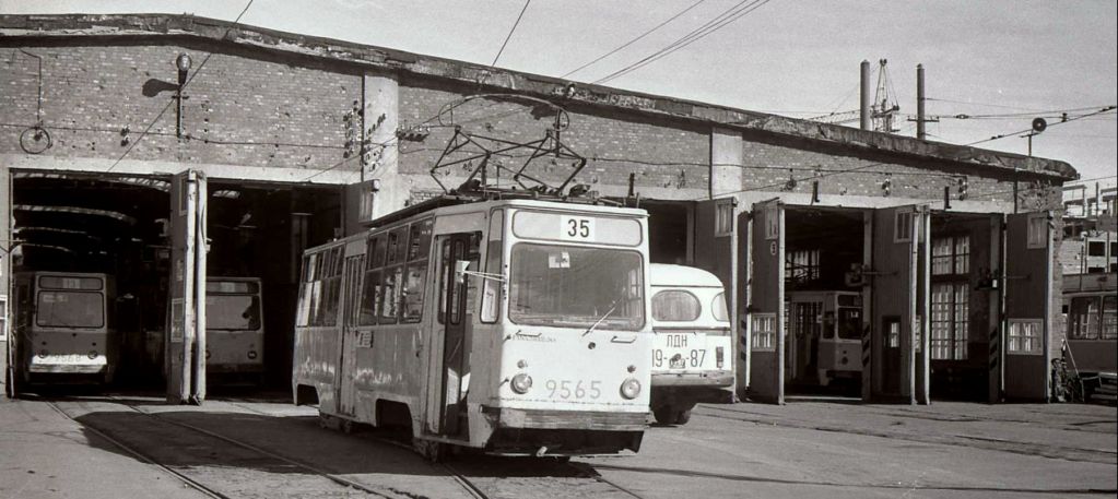 Санкт-Петербург, ЛМ-68М № 9565; Санкт-Петербург — Исторические фотографии трамвайных вагонов