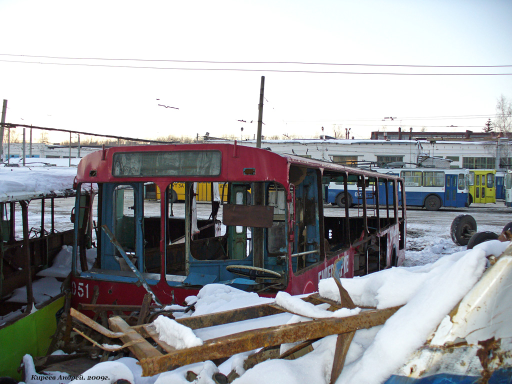 Орёл, ЗиУ-682В № 051; Орёл — Списанные троллейбусы в депо