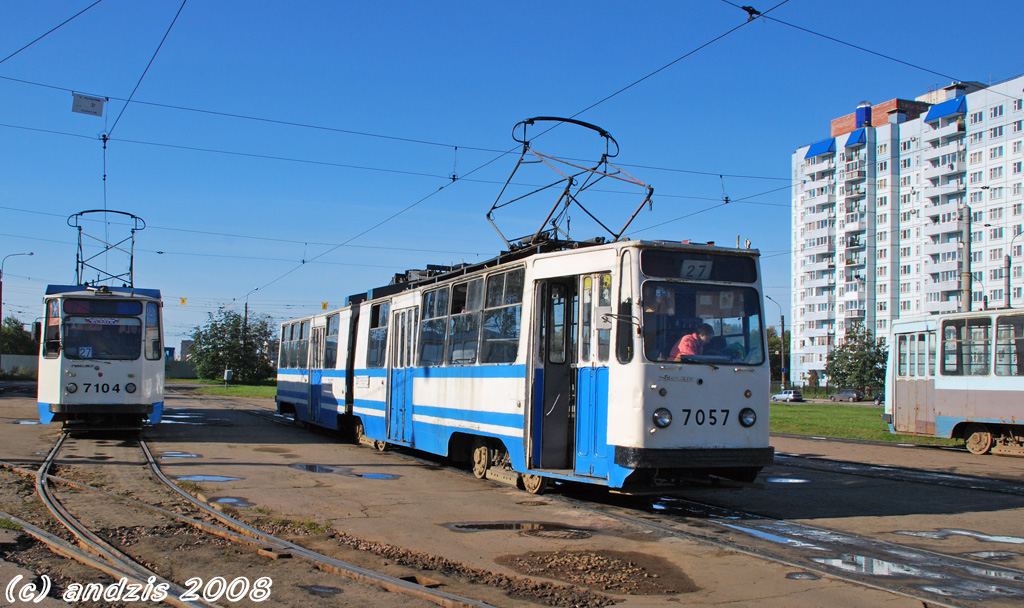 Saint-Petersburg, LVS-86K № 7057