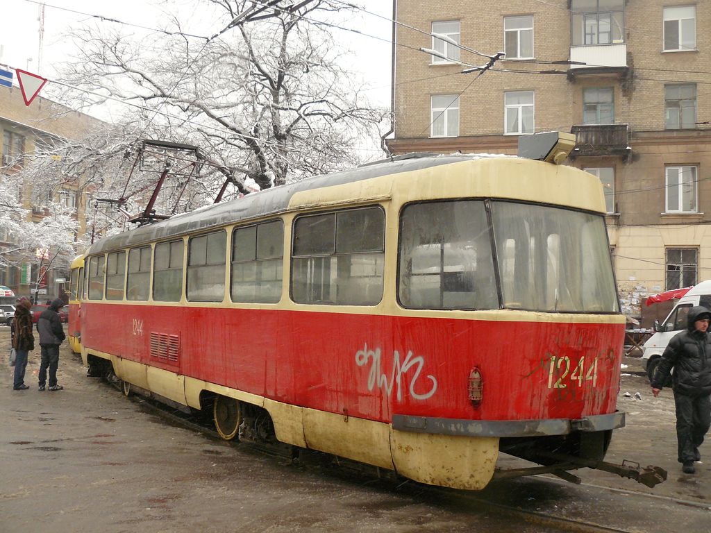 Dnipras, Tatra T3SU nr. 1244