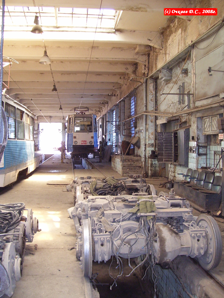 薩拉托夫, 71-605 (KTM-5M3) # 1300; 薩拉托夫 — Tramway depot # 1