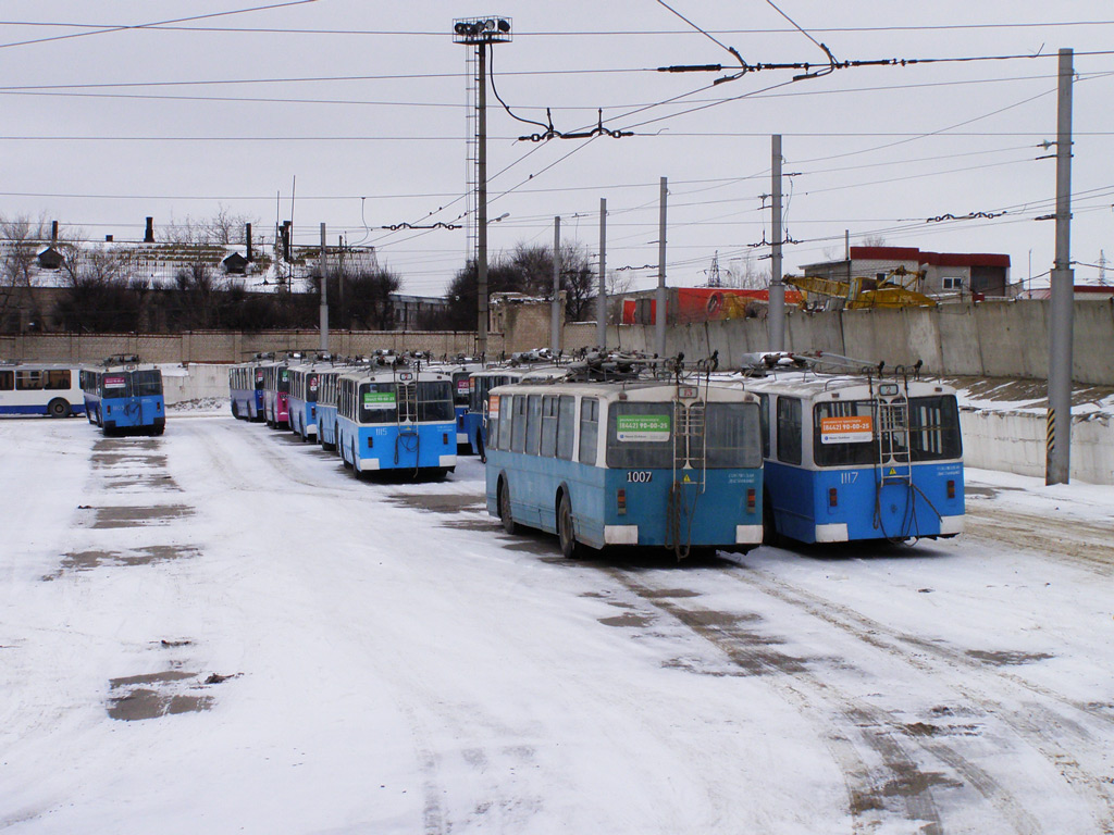 Volgograd, ZiU-682V10 № 1115; Volgograd, ZiU-682 (VZSM) № 1007; Volgograd, ZiU-682V [V00] № 1117; Volgograd — Depots: [1] Trolleybus depot # 1