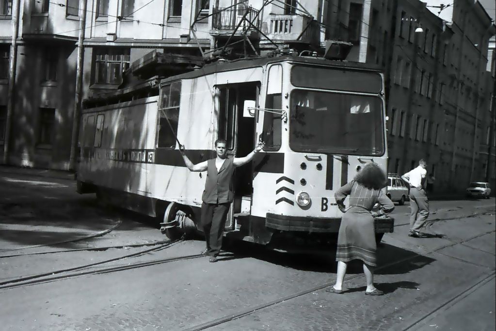 Sankt Peterburgas, TS-7B nr. В-4; Sankt Peterburgas — Historic tramway photos