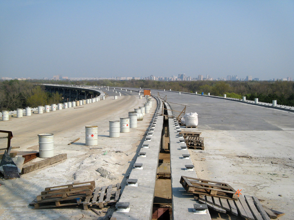 Kyiv — Construction of Podilsko-Voskresenskyi bridge