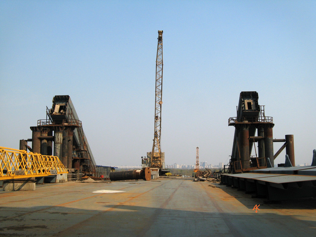 Kijev — Construction of Podilsko-Voskresenskyi bridge