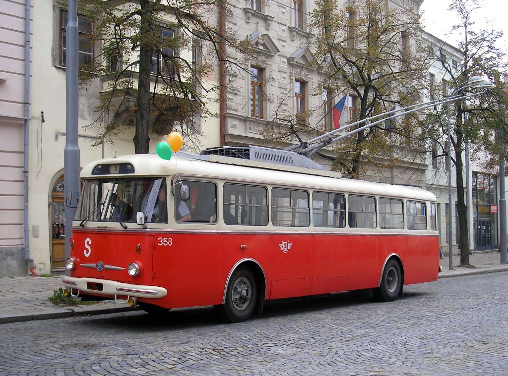 Pardubice, Škoda 9TrHT28 N°. 358