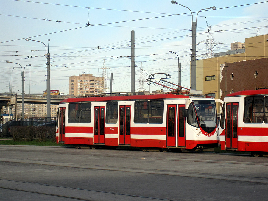 Saint-Petersburg, 71-134A (LM-99AVN) č. 1354