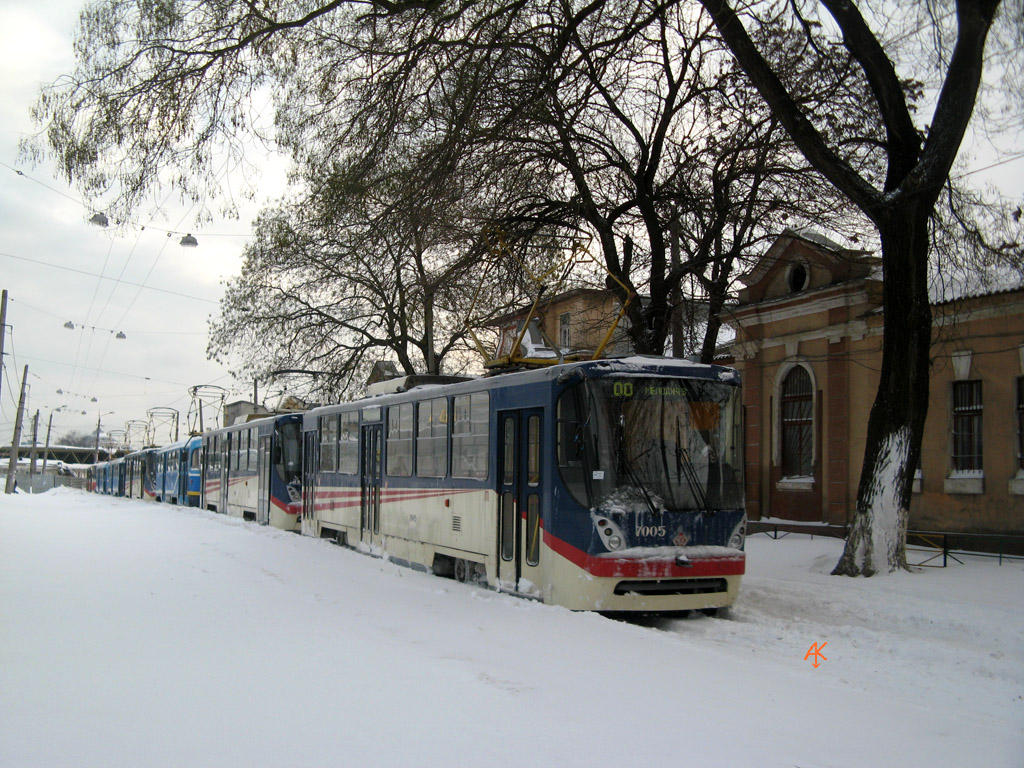 Odessa, K1 N°. 7005; Odessa — 15.12.2009 — Snowfall and Its Aftermath