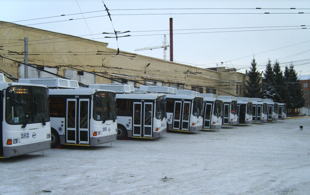 Омск — 24.12.2009 — Презентация новых троллейбусов ЛиАЗ-52803