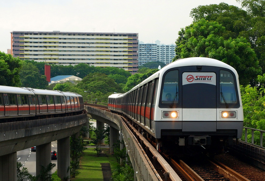 Singapore — Metro — [2] East West Line (EWL)