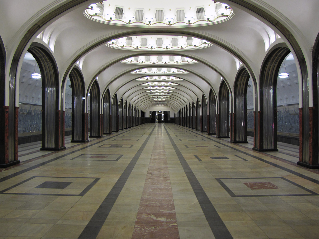 Масква — Метрополитен — [2] Замоскворецкая линия