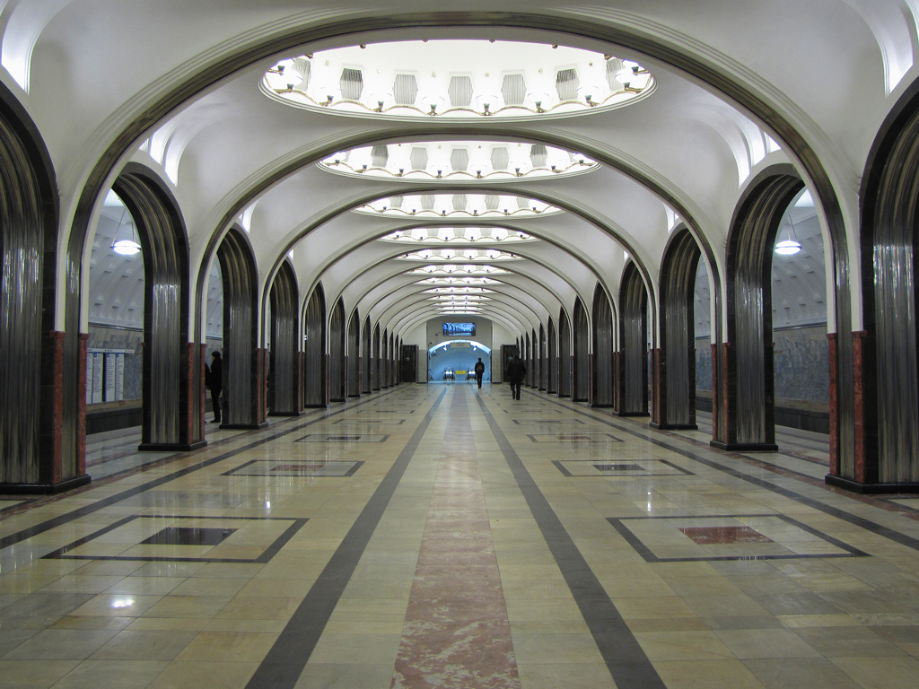 Москва — Метрополитен — [2] Замоскворецкая линия