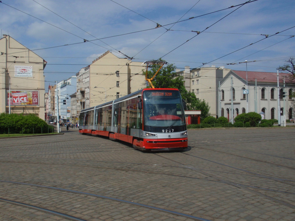 Praha, Škoda 15T1A ForCity Alfa Praha # 9207