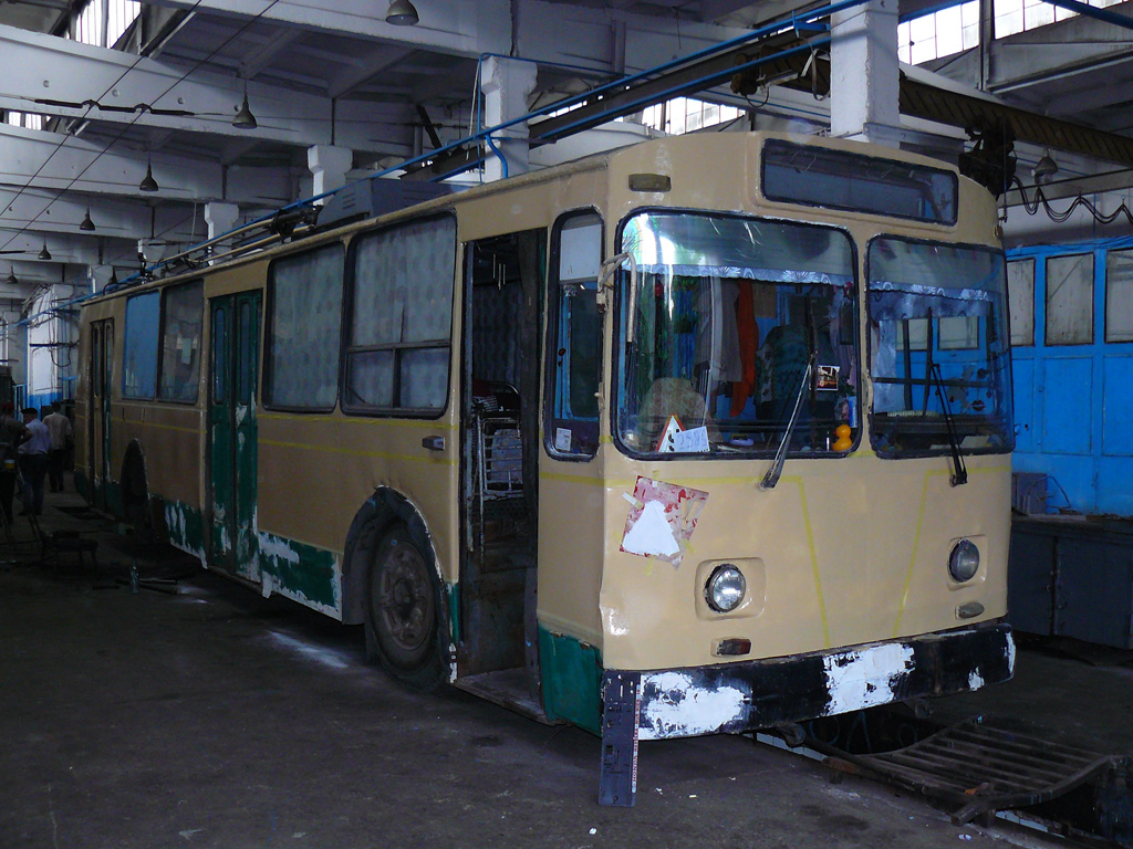 Dniepr, ZiU-682V Nr 2985; Dniepr — Repainting trolleybus #2985