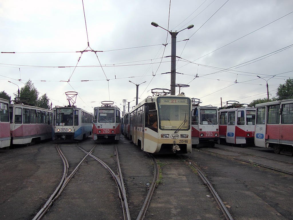 Tscheljabinsk, 71-608K Nr. 2050; Tscheljabinsk, 71-605A Nr. 2165; Tscheljabinsk, 71-619KT Nr. 2046; Tscheljabinsk, 71-605 (KTM-5M3) Nr. 2015; Tscheljabinsk — Miscellaneous photos