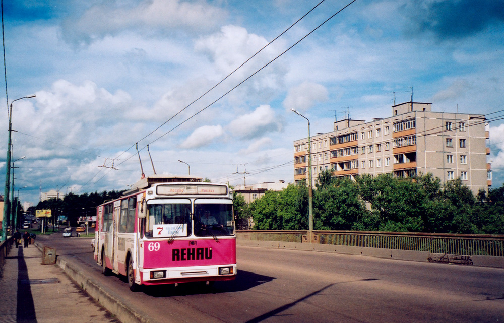 Tver, AKSM 101PS № 69; Tver — Trolleybus lines: Moskovsky district; Tver — Tver trolleybus in the early 2000s (2002 — 2006)
