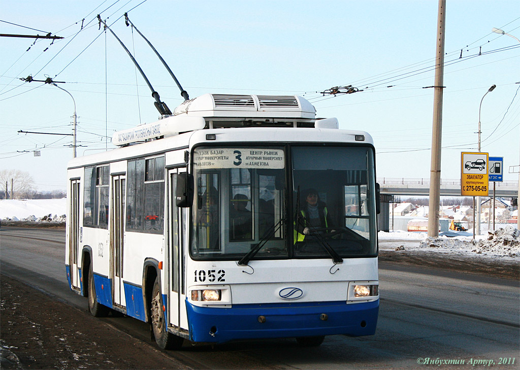 Ufa, BTZ-52767A № 1052