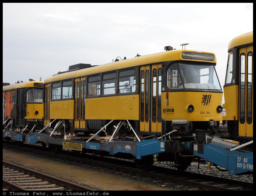 德勒斯登, Tatra T4D-MT # 224 204; 德勒斯登 — Handover of Tatra trams to Eastern Europe