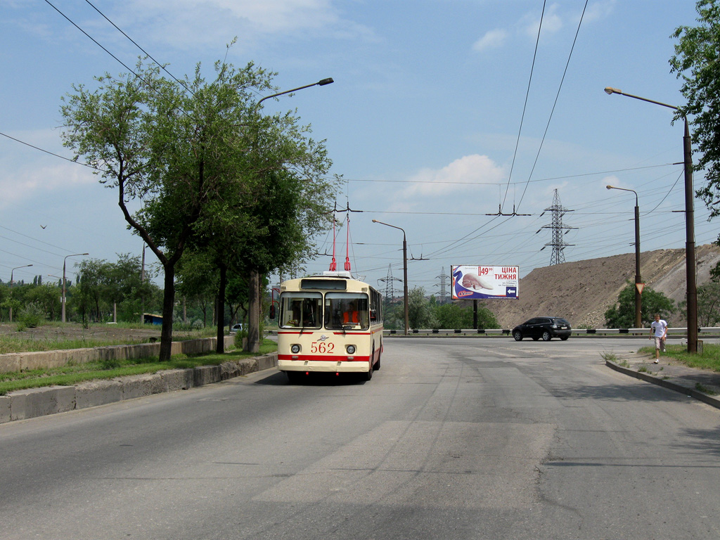 Zaporoże, ZiU-682B Nr 562; Zaporoże — Fantrip on the ZiU-682B #562 trolleybus (9 Jul 2011); Zaporoże — Trolleybus line to Pavlo-Kichkas
