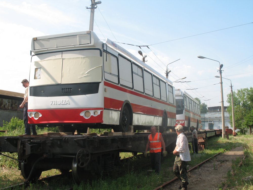 Ош, ЗиУ-682Г-016 (018) (обр. 2009) № 01; Энгельс — Новые и опытные троллейбусы ЗАО "Тролза"