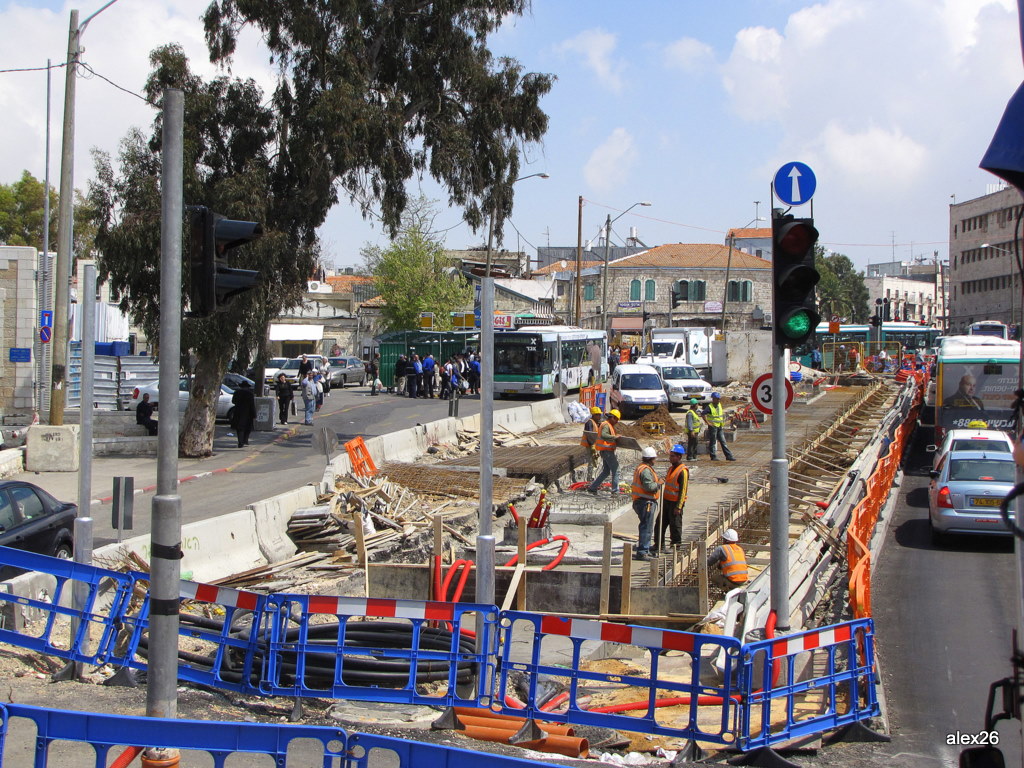 耶路撒冷 — Construction of the Red Line