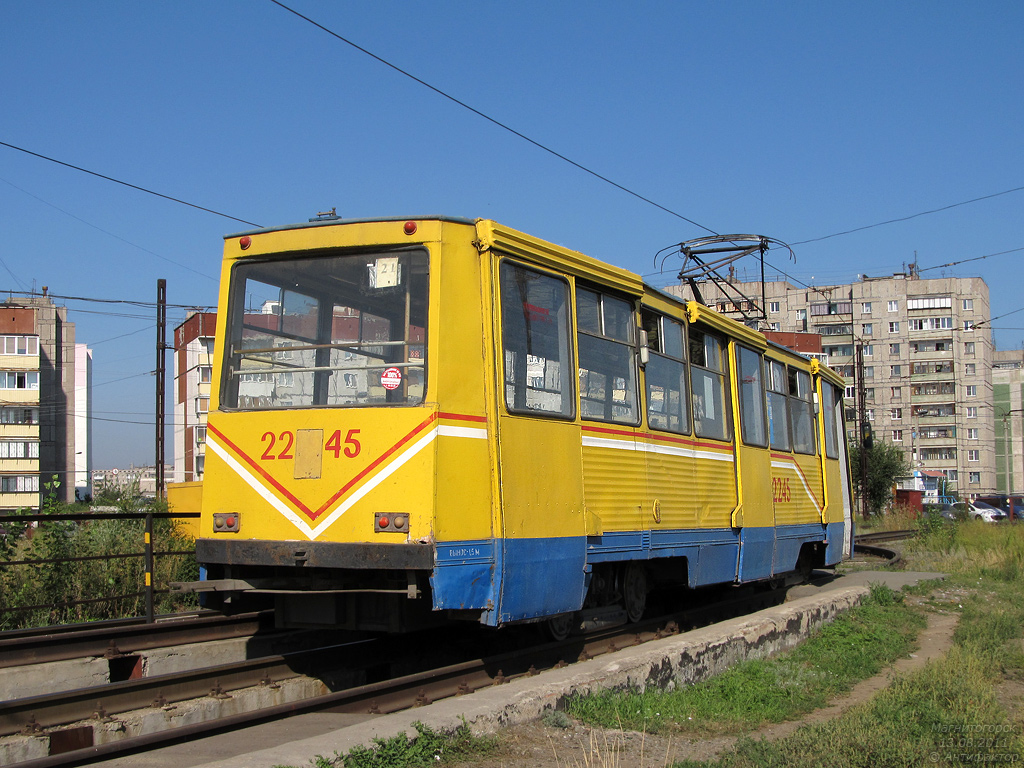 Magnitogorsk, 71-605 (KTM-5M3) č. 2245