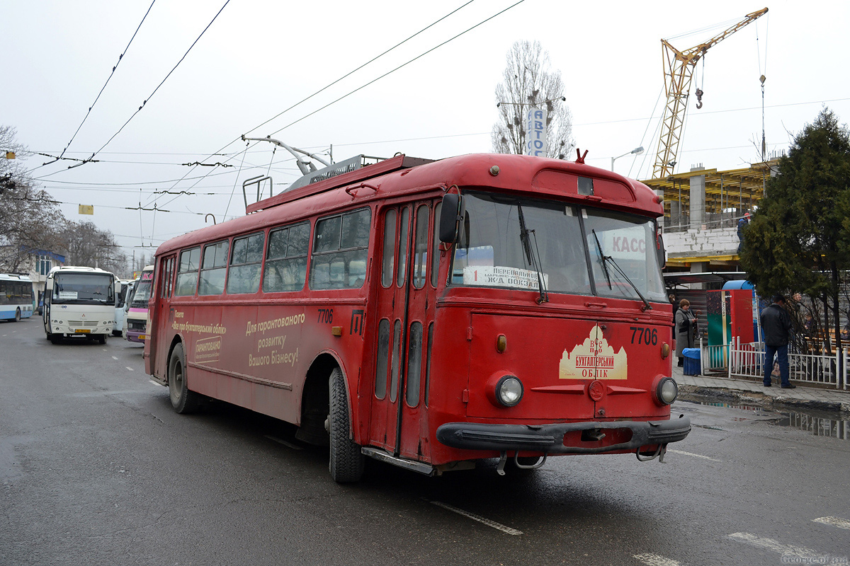 Trolleybus de Crimée, Škoda 9TrH27 N°. 7706