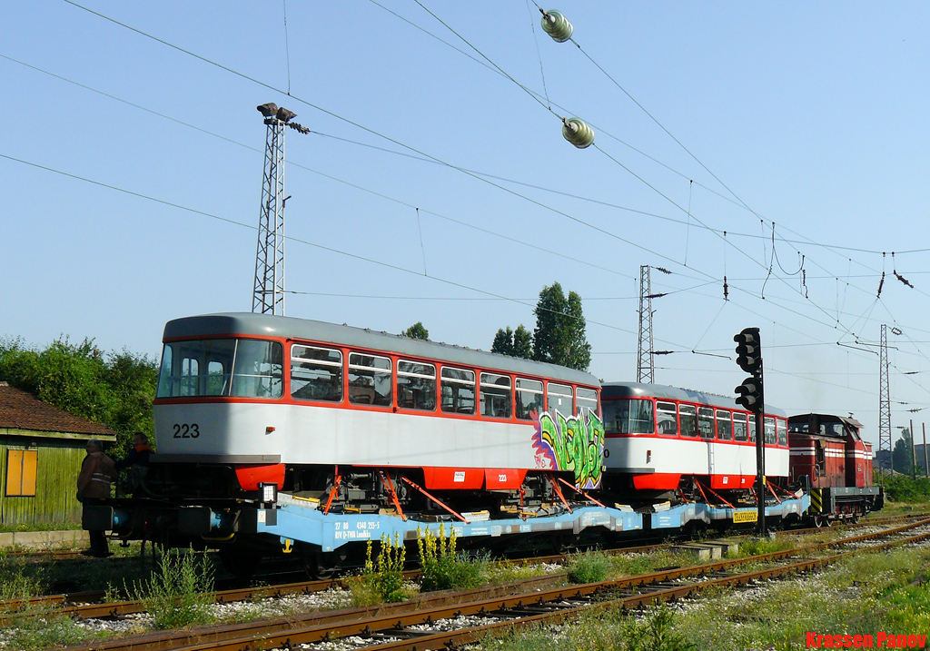 Sofia, Tatra B4DC № 223; Sofia — Delivery and unloading of T4D-C in Sofia — July 2011