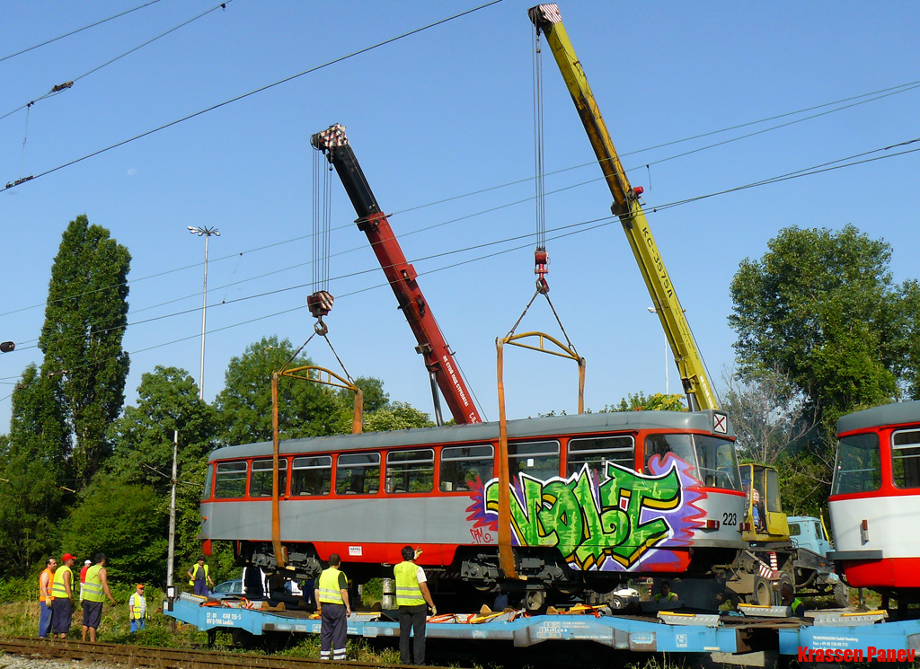 Sofia, Tatra B4DC Nr. 223; Sofia — Delivery and unloading of T4D-C in Sofia — July 2011