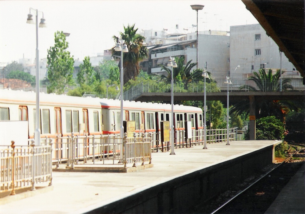 Athens — Metro – Stations; Athens — Metro – vehicles: 2nd generation EMUs (5-7 batches); Athens — Metro — 1st line
