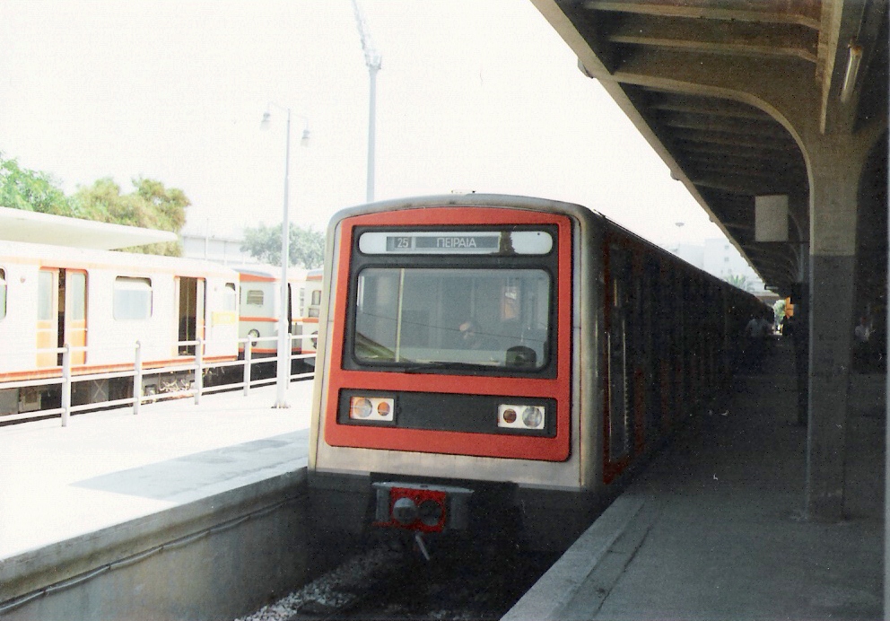 雅典 — Metro — 1st line; 雅典 — Metro — vehicles: MAN Siemens (8th batch)