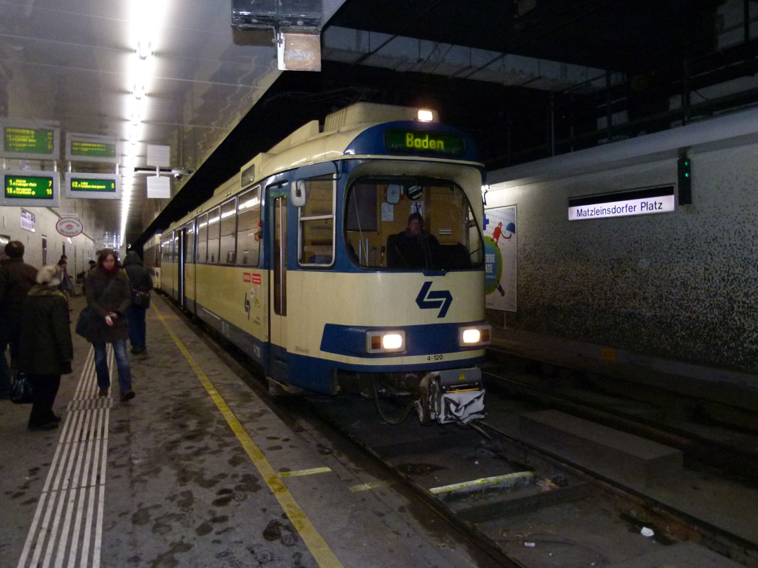 Вена, SGP 100 № 4-120; Вена — Интерурбан Wiener Lokalbahnen; Вена — Подземный трамвай — USTRABA (Unterpflasterstrassenbahn)