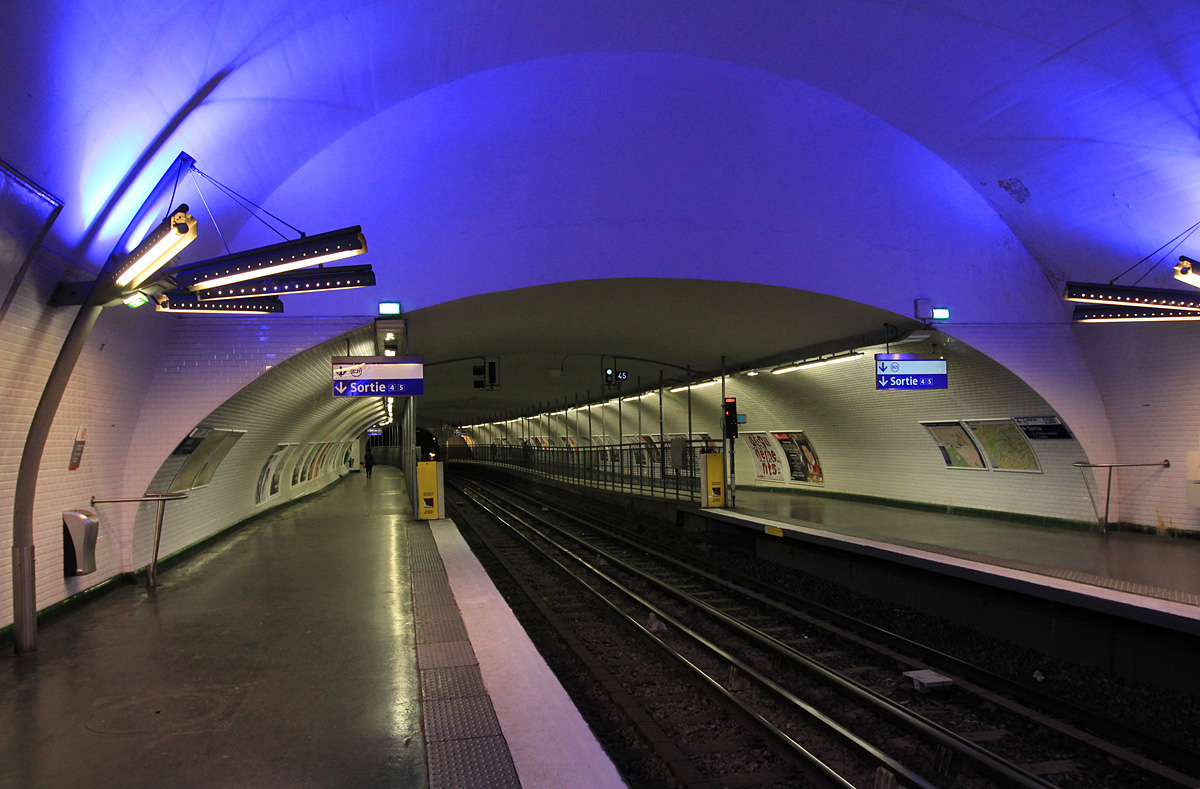 Париж -  Версаль -  Ивелин — Метрополитен — Линия 3