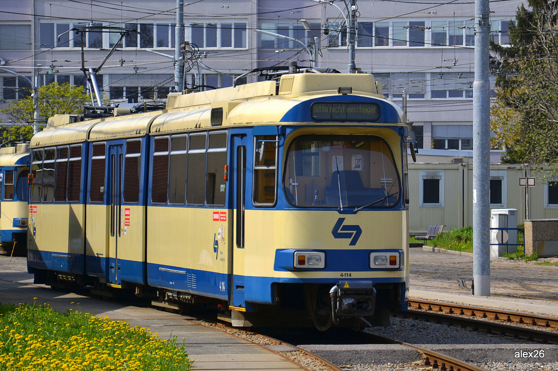 Vienna, SGP 100 № 4-114; Vienna — Interurban Wiener Lokalbahnen
