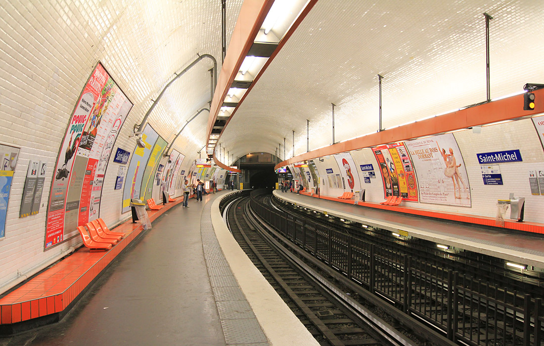 Párizs - Versailles - Yvelines — Metropolitain — Line 4