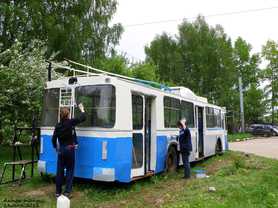 Нижни Новгород — Покраска музейного троллейбуса № 1580