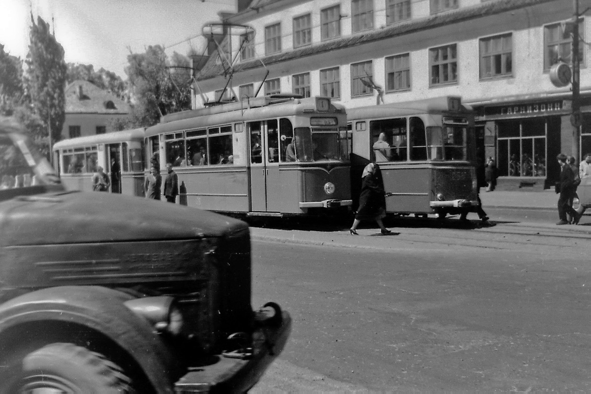 Kaliningrad, Gotha T59E Nr. 176; Kaliningrad, Gotha B59E Nr. 256