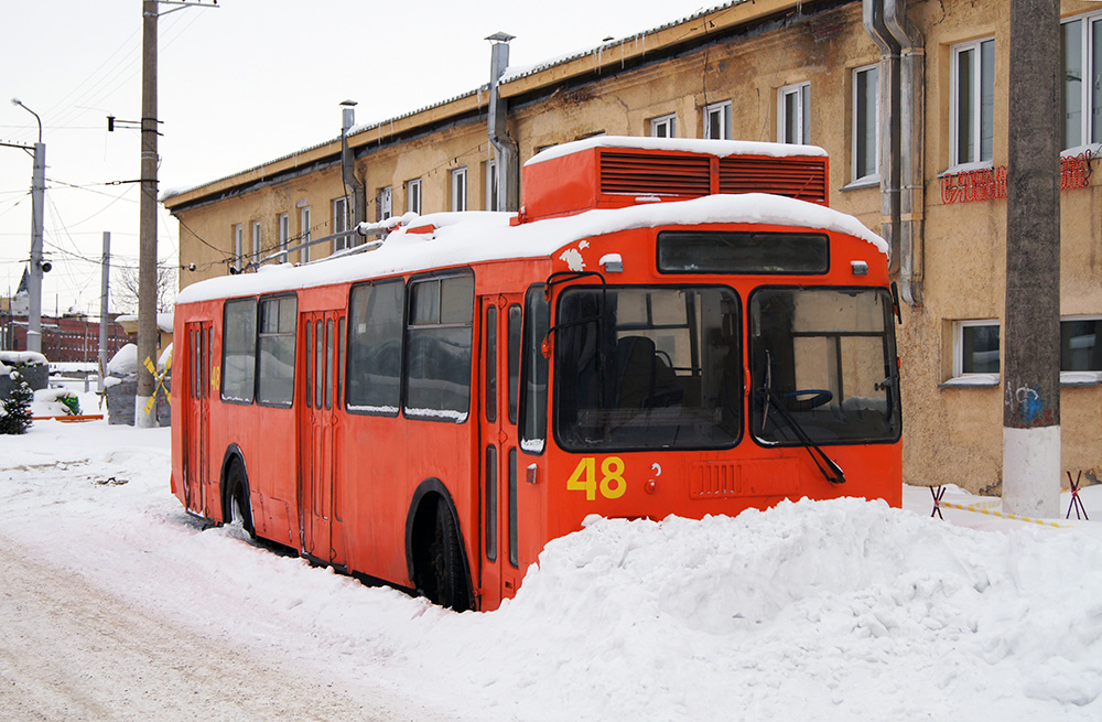 Кемерово, ЗиУ-682Г [Г00] № 48; Кемерово — Троллебусное депо