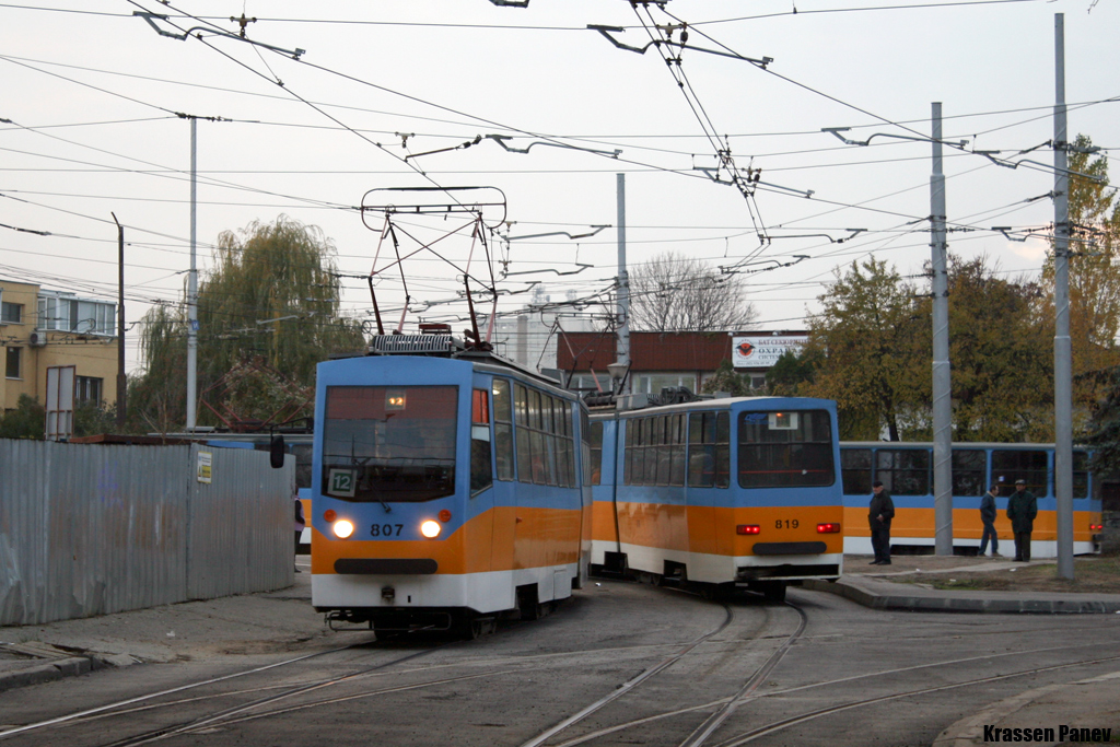 Sofia, T6M-700 F Nr 807; Sofia, T6M-700 F Nr 819