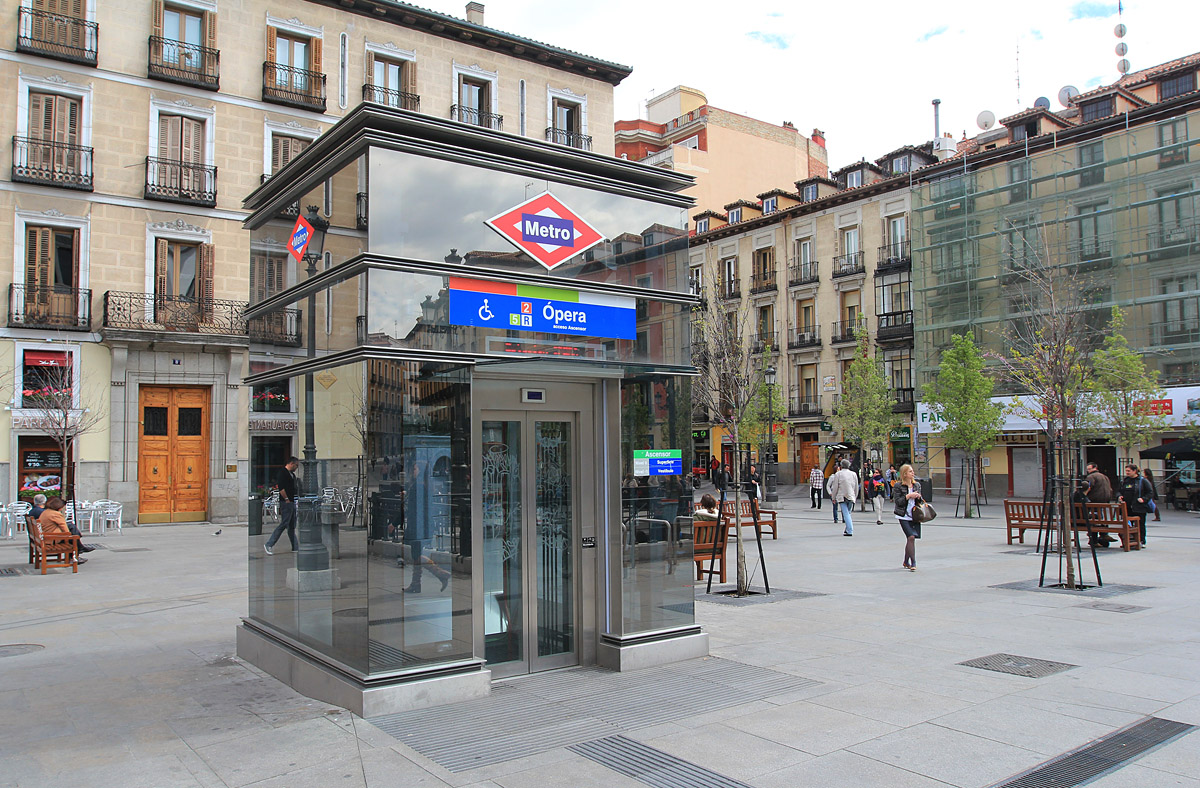 Madrid — Metropolitain — Miscellaneous photos