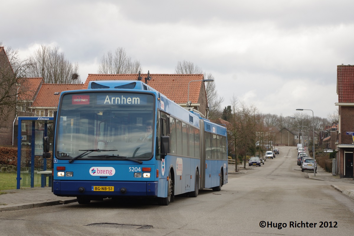 Арнем, Van Hool AG 300T № 5204