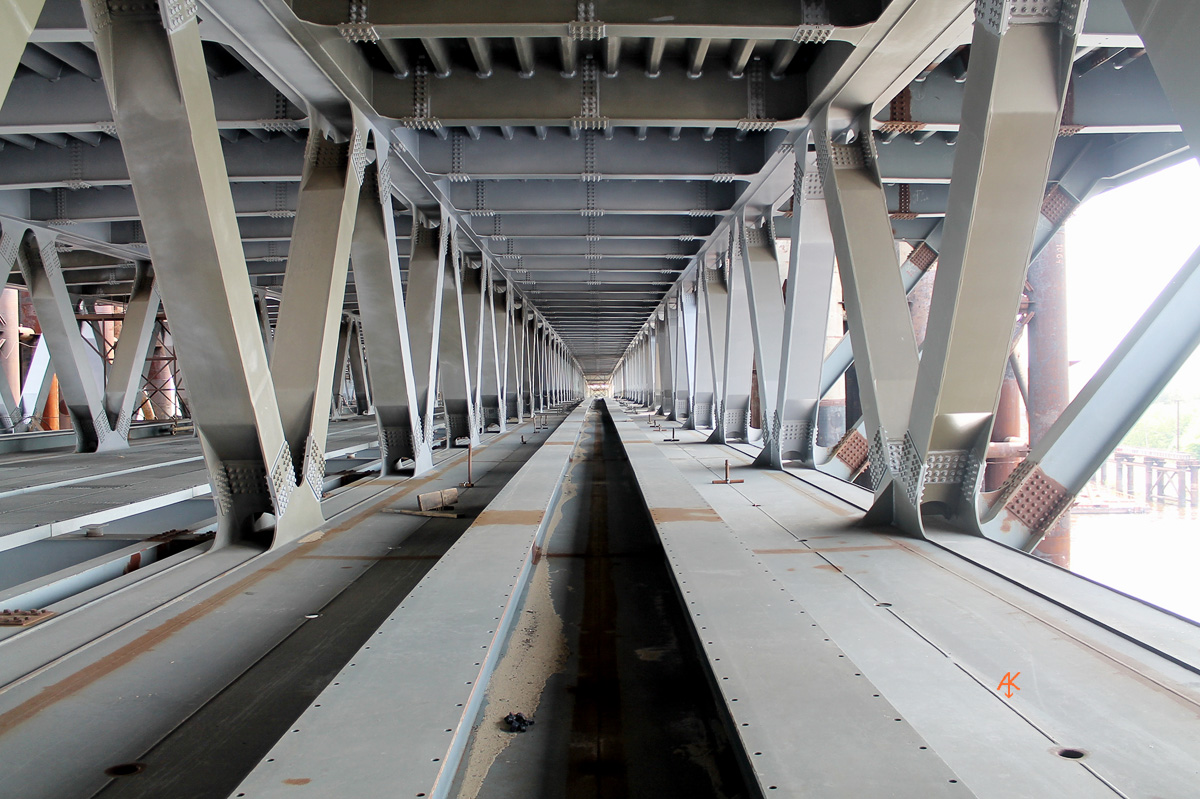Kijev — Construction of Podilsko-Voskresenskyi bridge